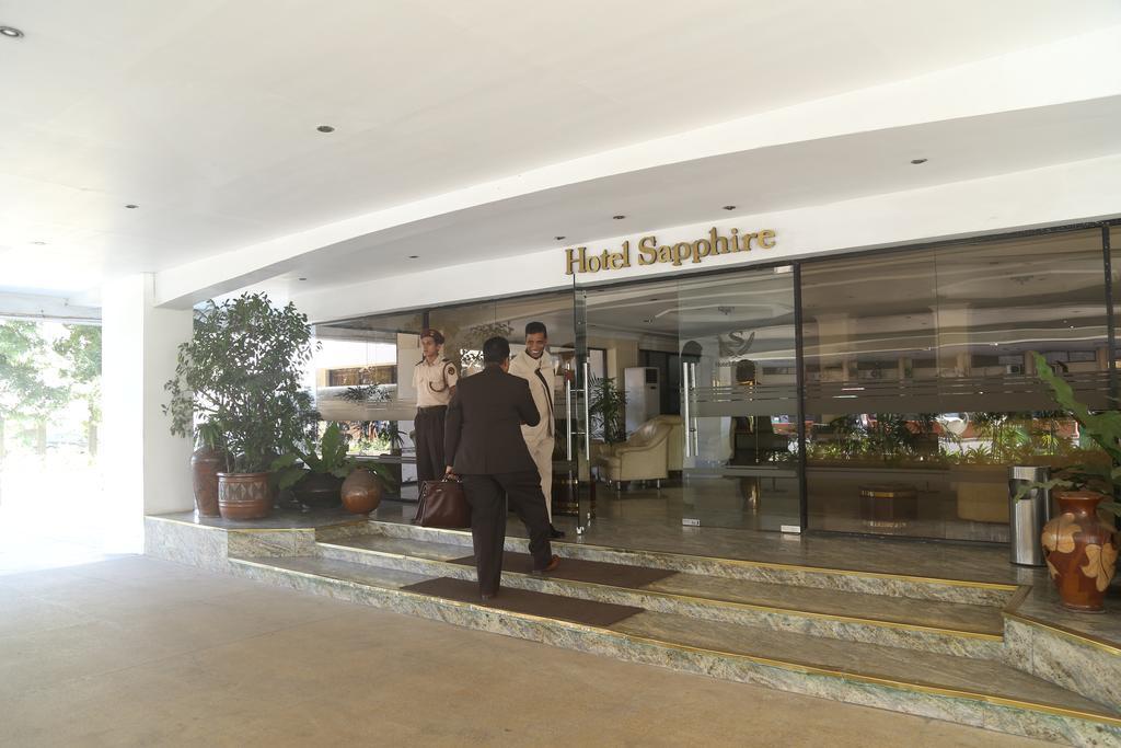 Hotel Sapphire Colombo Esterno foto